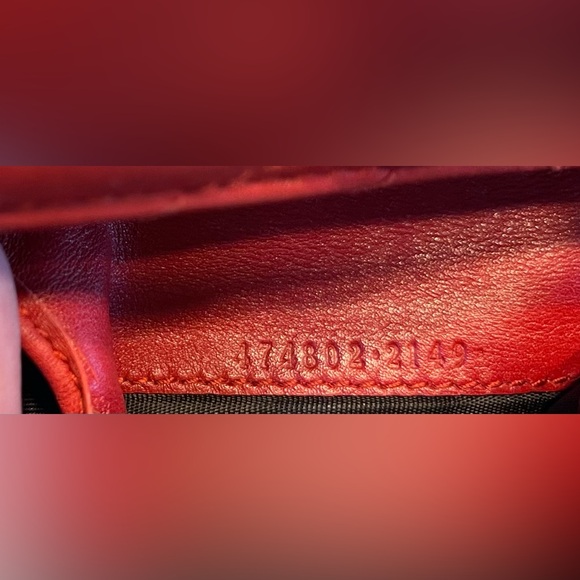 Gucci Marmont Red Compact Wallet - Picture 10 of 10